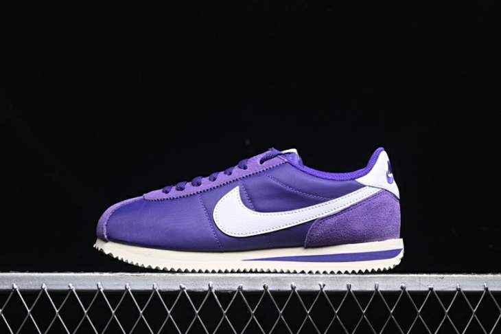Picture of Nike Cortez _SKUfw18432305569863885fw